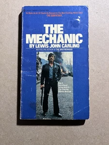 THE MECHANIC by Lewis John Carlino vintage 1972 Signet paperback MOVIE TIE IN - Picture 1 of 3