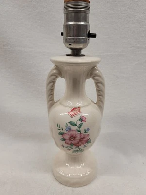 8" SPAULDING DECAL LAMP BY ROYAL COPLEY, ROYAL WINDSOR, SPAULDING - Image 1 of 4