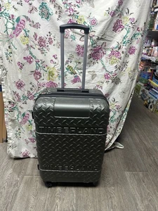 Timberland Hard Side Spinner Rolling Suitcase Gray - 67x28x45cm - Picture 1 of 7