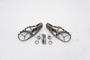 2024 Husqvarna FC250 estriberas OEM estriberas clavija FC FX SXF XC-F SX 125-450 23-25 - Imagen 1 de 12
