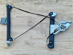SAAB 9-3 93 04-12 PASSENGER WINDOW REGULATOR LH FRONT CONVERTIBLE 12832851 - Picture 1 of 9