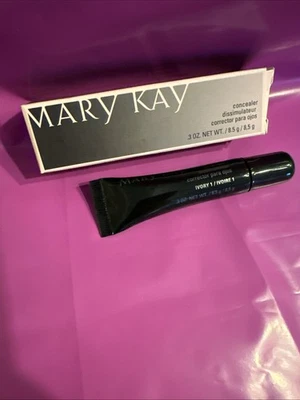 Mary Kay Concealer IVORY 1 New in Box DISCONTINUED New Old Stock - Image 1 of 2