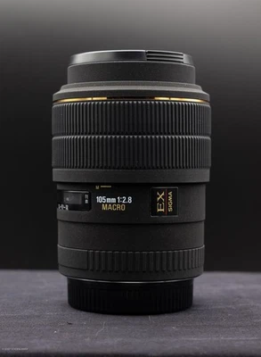 (Nur Manueller Fokus!) Sigma 105mm f2.8 EX SA-Mount Macro Objektiv f. Sigma SD  - Bild 1 von 4