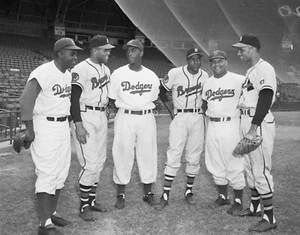 Jackie Robinson George Crowe Joe Black Roy Campanella 8x10 Phot Baseball Print - Picture 1 of 1