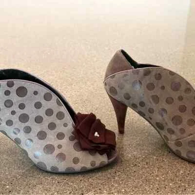 Irregular Choice Size 39EU  Heels 🫣Peep Toes Pre-owed  👀Like New - Image 1 of 4