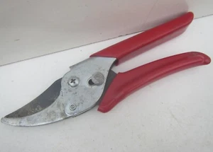 WOLF Garten Garden General Purpose Bypass Secateurs - Foto 1 di 4