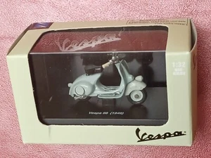 New Ray 1946 Vespa 98 (1946)  Diecast With Plastics 1:32 Scale - Picture 1 of 3