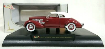 Signature Models - 1937 Cord 812 Supercharged (#32312) 1:32 Scale Die-Cast Car - Image 1 of 4