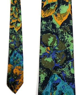 Corbata floral abstracta verde Hardy Amies London Foto 1 de 4