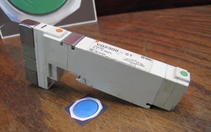 SMC VQ2300-51 5-Port Solenoid Valve 24VDC for VQ2000 manifold - Picture 1 of 4