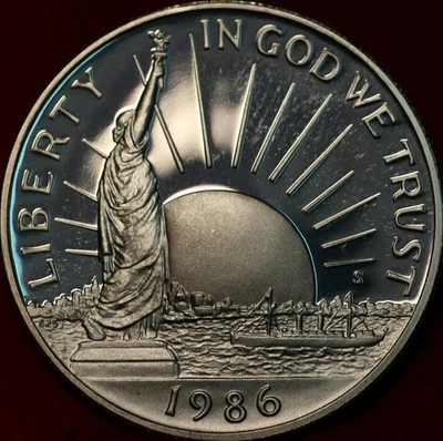 Uncirculated Proof 1986-S Statue of Liberty Clad Comm Half Dollar - Image 1 of 2