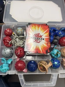 Bakugan Battle Brawlers Lot See Pics Cards Clear Case 18 Figures & 21 Cards - Picture 1 of 11