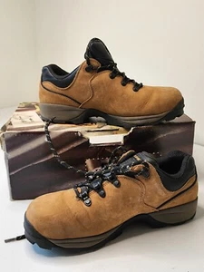 Hi tec Sierra V-Lite nubuck, Walking, Hiking Shoes Sz 9 - Picture 1 of 7