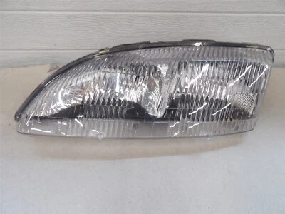 CHEVY CAVALIER 1995-1996 LH HEADLIGHT ASSEMBLY OEM NO MOUNTING BRACKET - Image 1 of 4
