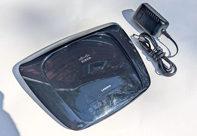 Cisco Linksys WRT160N V3 4-Port Ethernet Wireless-N Broadband Router w/ Adapter - Image 1 of 3