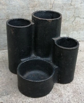 VIT - Pot à crayons garniture de bureau en fonte Années 40 - Photo 1/4