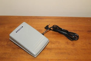 Elektronische Nähmaschine Fußpedal Steuerung Iris Modell IAC192 Made in Taiwan - Bild 1 von 5