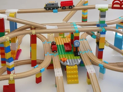 MARKENLOS Flexible Rampen für Holzeisenbahn und Klemmbausteine kompatibel BRIO DUPLO IKEA