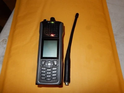 Harris Unity XG-100 Full Spectrum Radio Model XP-100F + Battery - Image 1 of 4