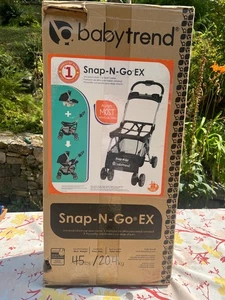Snap-N-Go EX Universal Car Seat Carrier BRAND NEW - Picture 1 of 7