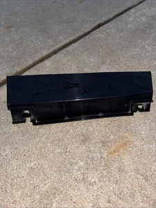 TOYOTA PRIUS 2016-2022 LIMPIAPARABRISAS CUBIERTA PANEL VENTILACIÓN AIRE MOLDURA OEM - Imagen 1 de 5