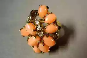Anillo de oro sobre plata de ley maciza con coral simulado y diamantes, 6,5 g, talla 6 - Imagen 1 de 11