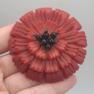 Bakelite Button Red Flower Huge - Picture 1 of 6