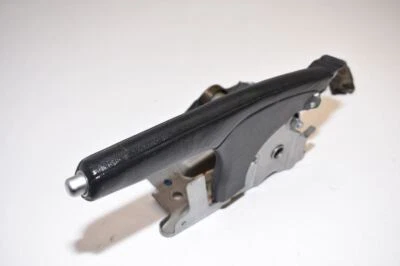 Nissan 370Z 2009-2017 cupé tracción trasera freno eléctrico manija de freno de emergencia  Foto 1 de 4