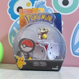 Juego de figuras Pokemon Throw 'n' Pop Pokeball Cubone y Poke Ball - Imagen 1 de 2