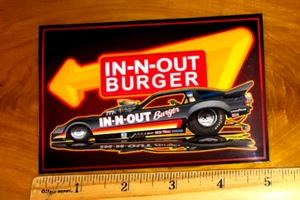 Tim Grose 1985 IN-N-OUT BURGER Omni NHRA Carreras Banner Divertido Coche Calcomanía Adhesiva - Imagen 1 de 1