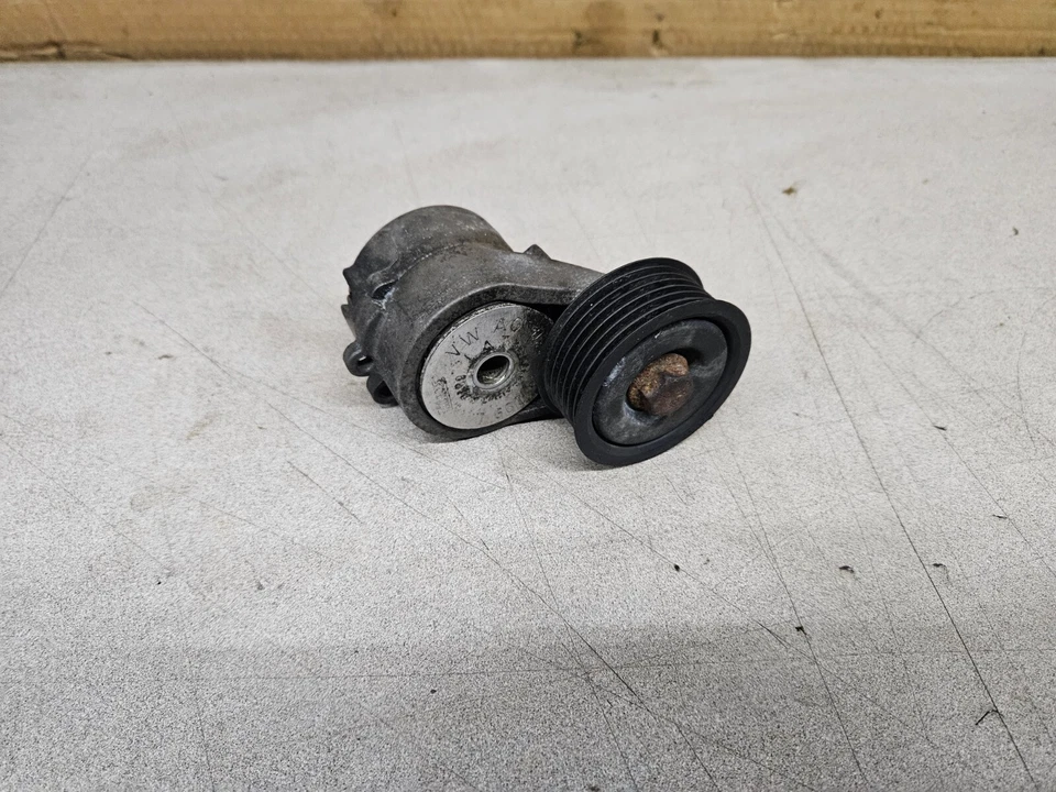 2008-2012 Volkswagen Passat CC GTI EOS Serpentine Belt Tensioner - Image 1 of 2