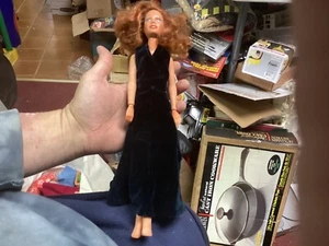 Vintage Kenner 1978 Darci Doll Cover Girl Redhead In Velvet Dress - Picture 1 of 5