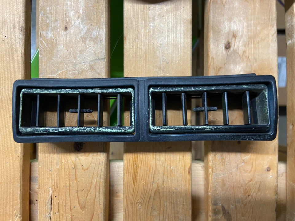 1975 79 Chevrolet Nova A/C Deflector Skylark Ventura Omega Phoenix 75-79 AC Vent - Image 1 of 4