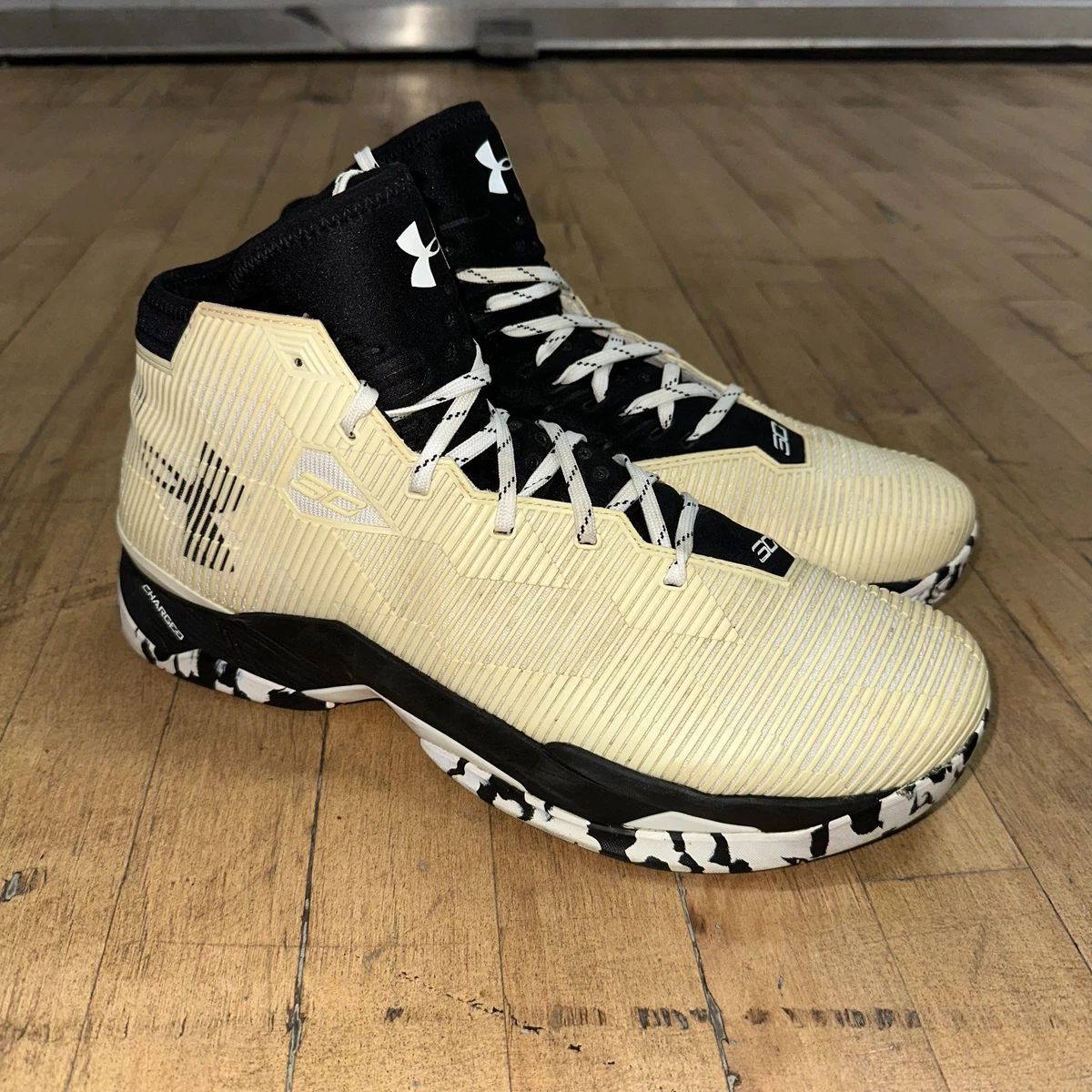 Under armour Curry 2.5 Sneakers for Men for Sale | Shop Men's