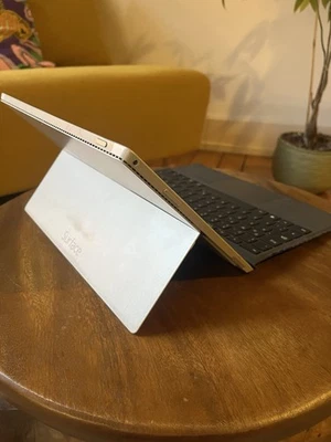 Microsoft Surface Pro 3 128GB, 4GB - Bild 1 von 4