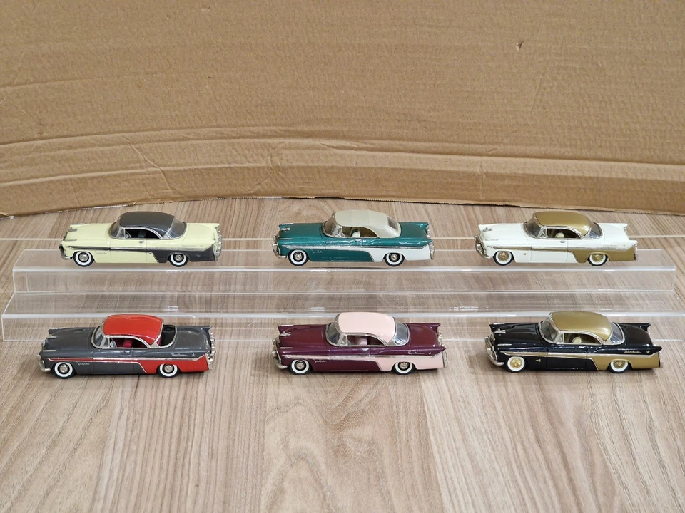 BUBY COLLECTOR'S CLASSICS 1/43 - DESOTO FIREFLITE 1956 - 6 PEZZI - Immagine 1 di 4