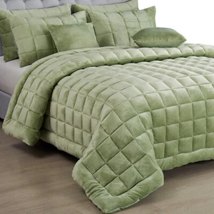 Plush Augusta Faux Mink Quilt Set Sage – Queen King Super King 300gsm - Picture 1 of 5