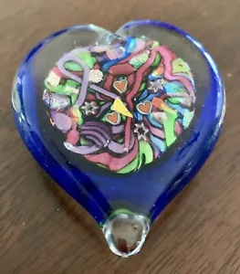 BNWOT Doug Sweet Signed Handblown Dichroic Heart Glass Paperweight - Picture 1 of 4