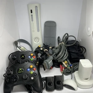 Xbox PARTS ONLY Bundle 360 Original Controllers Cables Headset Faceplate Charger - Bild 1 von 12