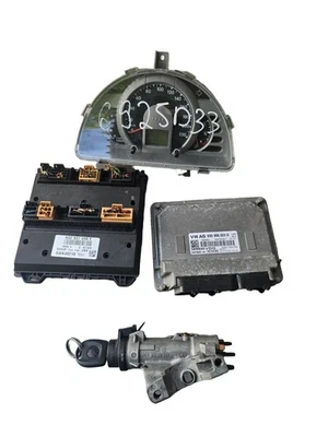 Set Di Centralina Motore 03D906023Q VW Fox 5Z Centralina Motore 1.2 Benzina - Immagine 1 di 4
