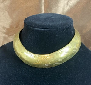 Collana girocollo donna oro-ottone stile egiziano coppia zigzag - Foto 1 di 8