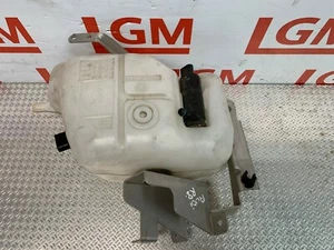 AUDI R8 BOTELLA LAVADORA PARABRISAS CON MOTORES APAGADO AUDI R8 2008 - Imagen 1 de 4