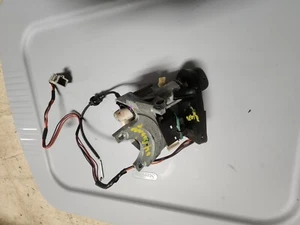 2000 2001 2002 2003 2004 2005 CADILLAC DEVILLE IGNITION CYLINDER KEY IMMOBILIZER - Picture 1 of 3