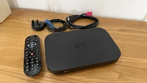 Sky Q Mini Box avec télécommande et tous les câbles - Photo 1/2