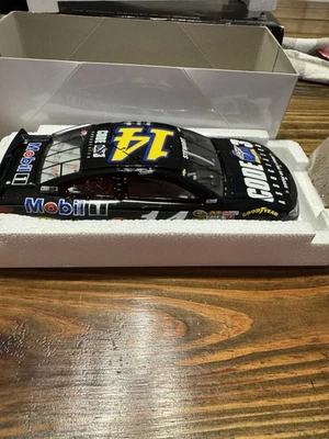 Tony Stewart #14 2014 Code 3 Associates NASCAR escala 1:24 1/984 Foto 1 de 4