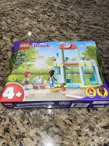LEGO FRIENDS: Tierklinik (41695) - Bild 1 von 3