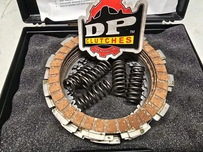 Kit completo de embreagem DP DPK171 compatível com Honda CRF250R 2004-2007 - Imagem 1 de 4