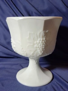 Vintage WHITE GLASS Compote - Picture 1 of 9