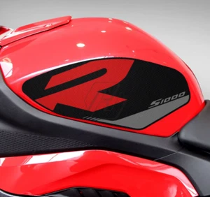 BMW S1000R 2014-2020 almohadillas laterales del tanque de combustible calcomanía de agarre negro y rojo - Imagen 1 de 2