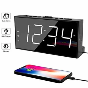 Alarm Clock Bedroom, 2 Alarms Loud LED Big Display Clock with USB Charging Port - Foto 1 di 8